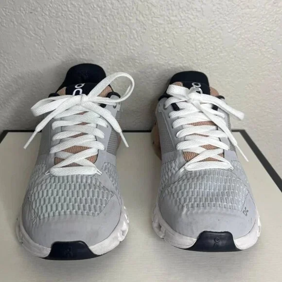 On Cloudflyer Swiss Engineering Glacier Rosebrown Running Shoes Women's Size 7 - Picture 1 of 11